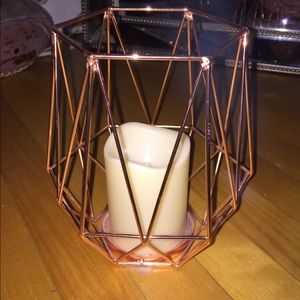 Gold candle holder